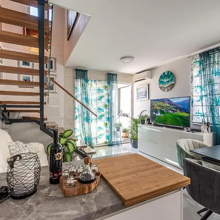 3 Bedroom In Apartment Zadar