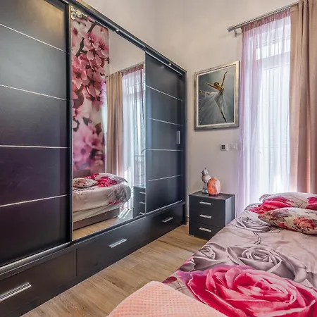 3 Bedroom In Apartment Zadar